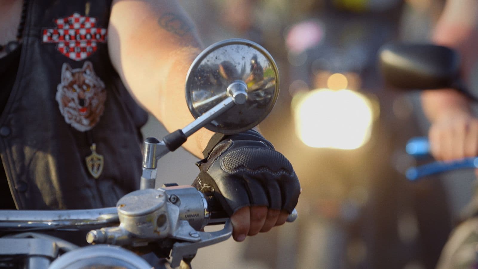 Still from Among Wolves